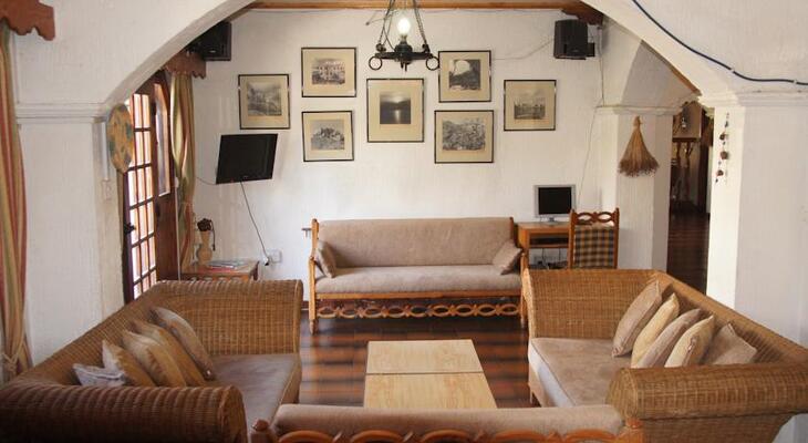 Averof Hotel