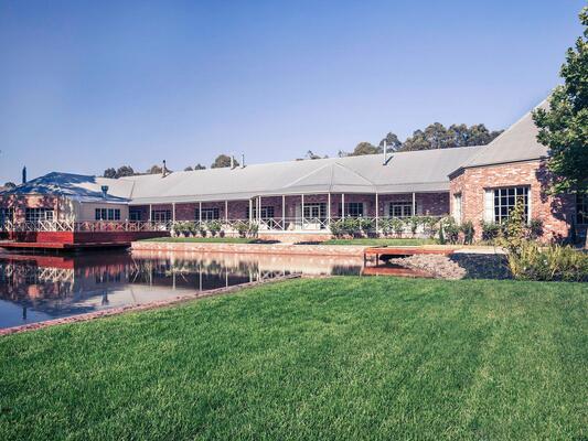 Mercure Ballarat Hotel and Convention Centre