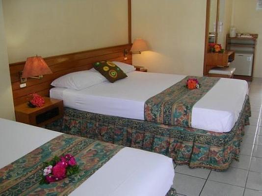 Hexagon International Hotel, Villas & Spa