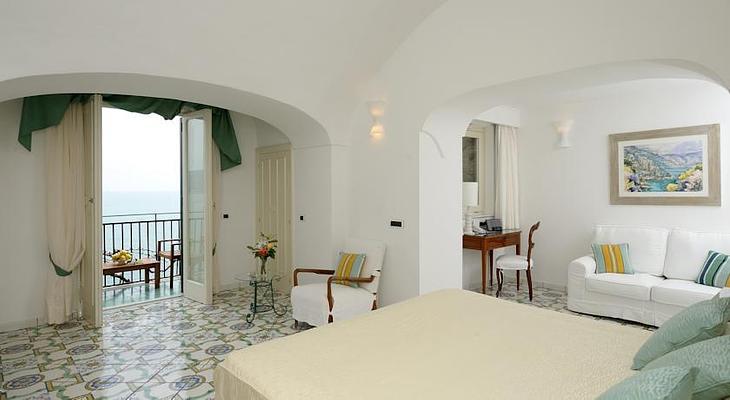 Santa Caterina Hotel