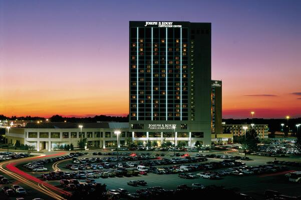 Sheraton Greensboro at Four Seasons