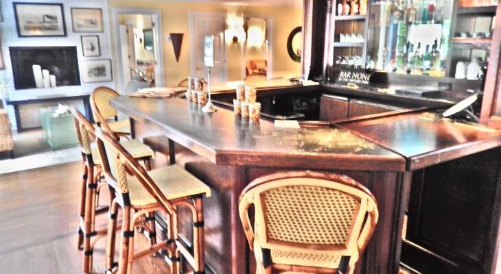 The Hedges Inn