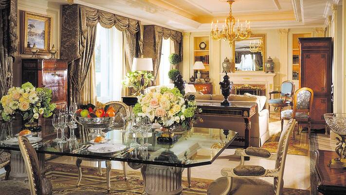 Four Seasons Hotel George V, Paris