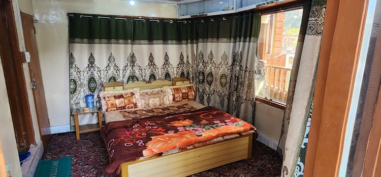 Noor Guest House