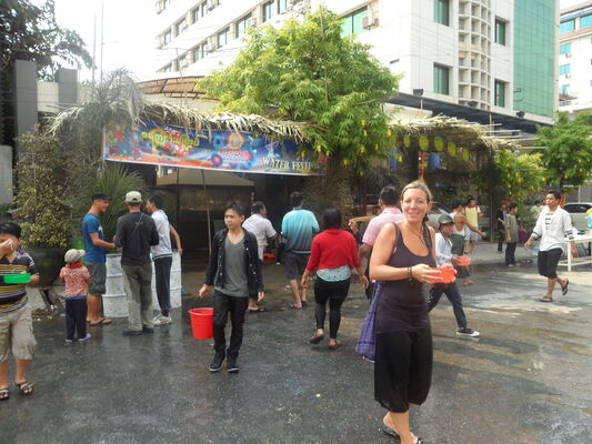 Hotel Queen Mandalay