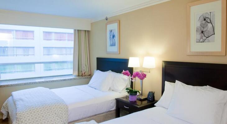 Embassy Suites by Hilton Los Angeles Glendale