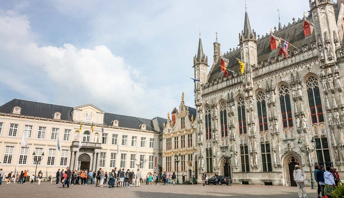 Burg Square