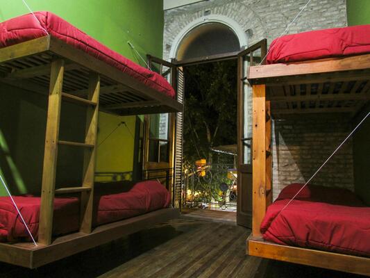 La Casa de Arriba Hostel