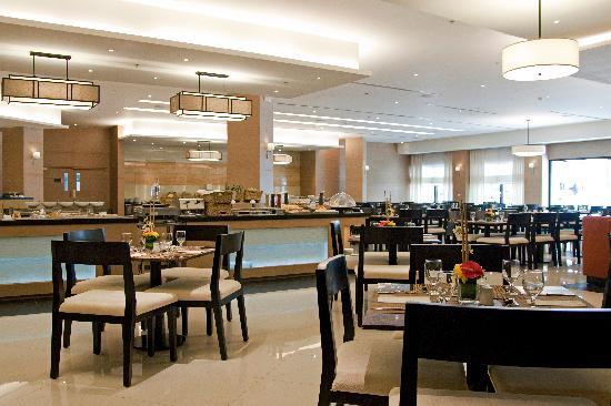 Quest Hotel and Conference Center - Cebu