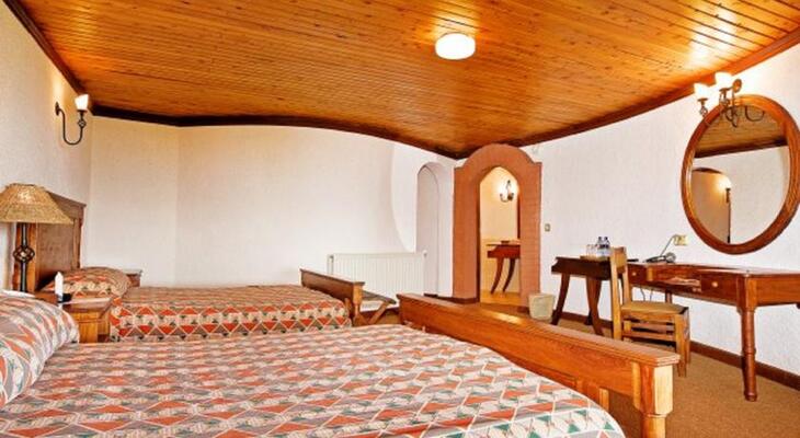 Ngorongoro Sopa Lodge