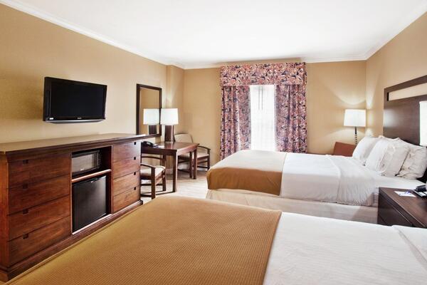Holiday Inn Express Savannah-Historic District, an IHG Hotel