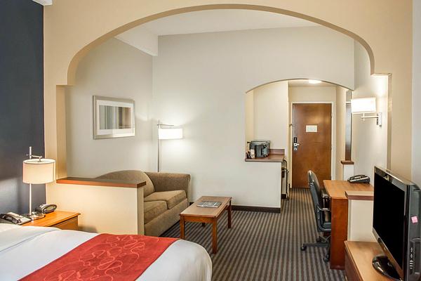 Comfort Suites Newport - Cincinnati Riverfront