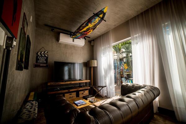 Ovibe Hostel & Arts