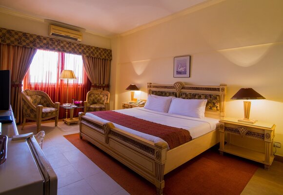 Hotel Mehran