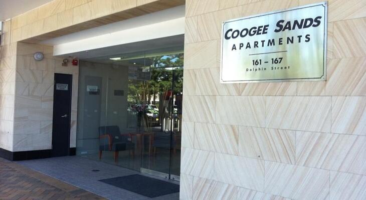 Coogee Sands Hotel & Apartments