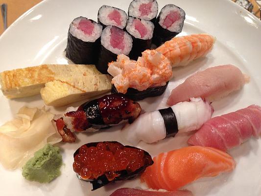 Hinoki Japanese Restaurant & Sushi Bar