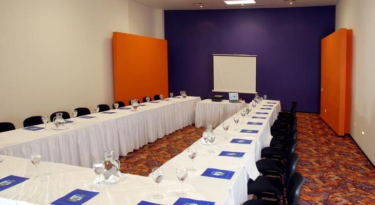 NH Collection Medellin Royal