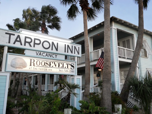 Tarpon Inn