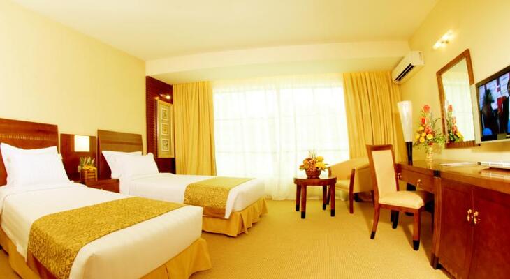 Celyn Hotel City Mall