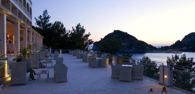 Akrotiri Beach Resort Hotel