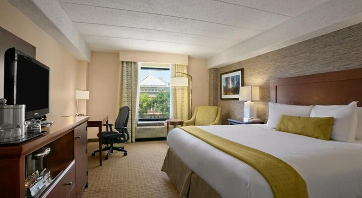 Courtyard By Marriott Pittsburgh University Center