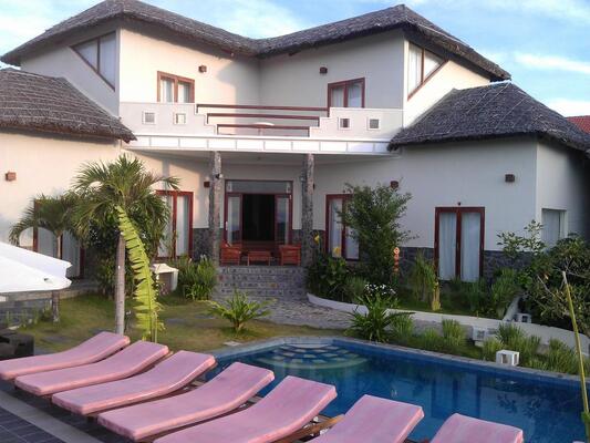 Mui Ne Hills Villa Hotel