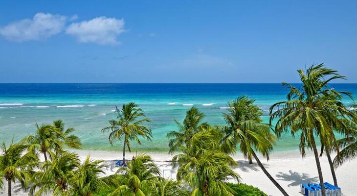 Coconut Court Beach Hotel