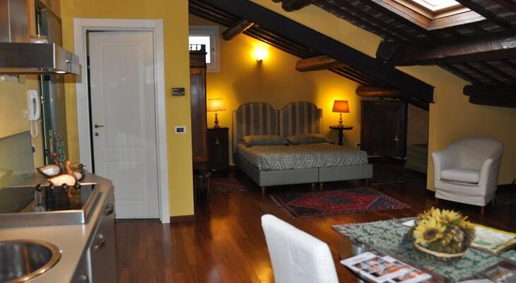 Piazza Nova Guest House