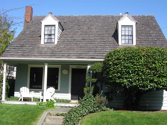 The Green Cape Cod Bed & Breakfast