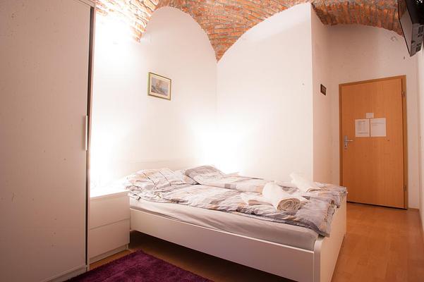 Hostel Nokturno