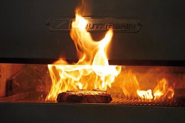 [M]eatery Bar + Restaurant Hamburg