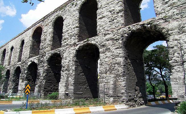 Valens Aqueduct (Bozdogan Kemeri)