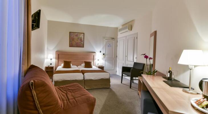 Hotel Konti