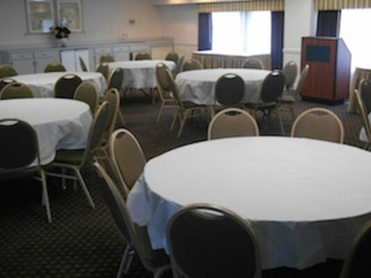 Ramada by Wyndham Nashville/Music Valley