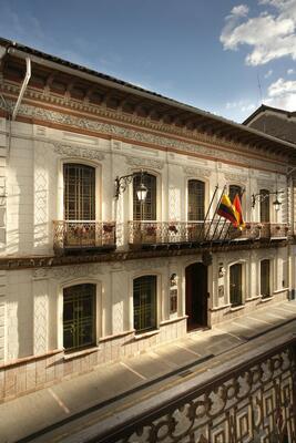 Mansion Alcazar Boutique Hotel