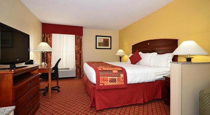 Best Western Plus Kansas City Airport-Kci East