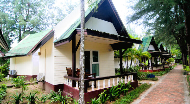 Southern Lanta Resort
