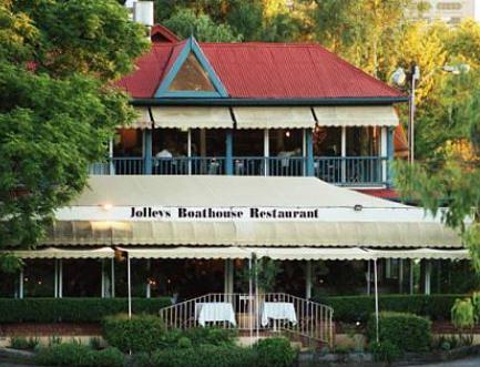 Jolleys Boathouse Restaurant