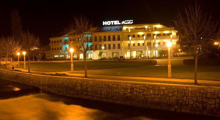 Hotel President Solin