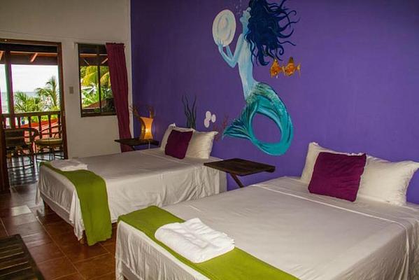 Villa Amarilla Beach Front Hotel