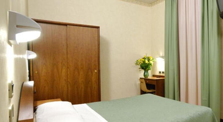 Hotel Button