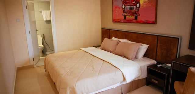 Frankie's Hotel