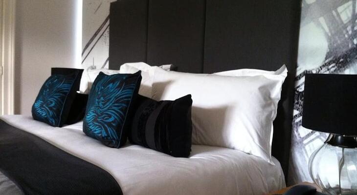Remont Oxford Hotel
