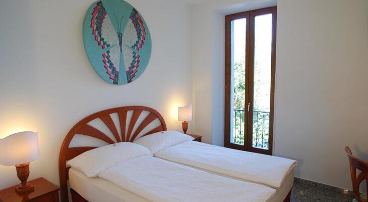 Hotel Montarina & Backpackers Hostel