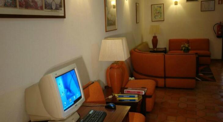 Lagosmar Hotel