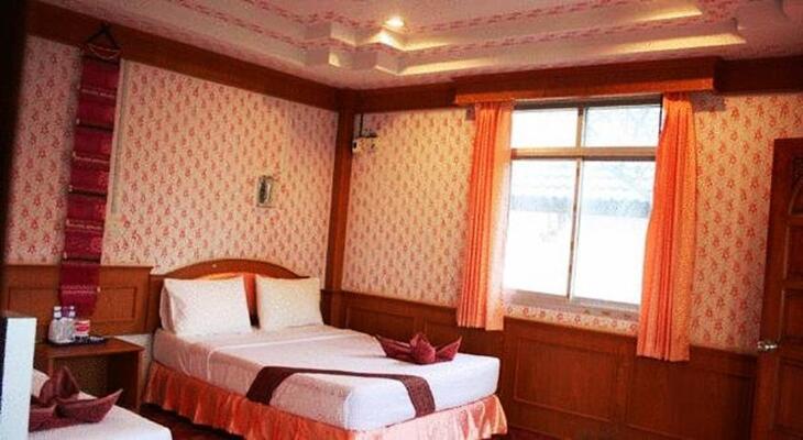 Lanta Paradise Beach Resort