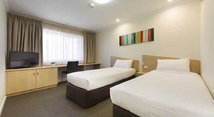 Ramada Encore by Wyndham Belconnen Canberra