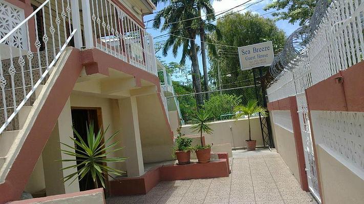 Sea Breeze Guest House