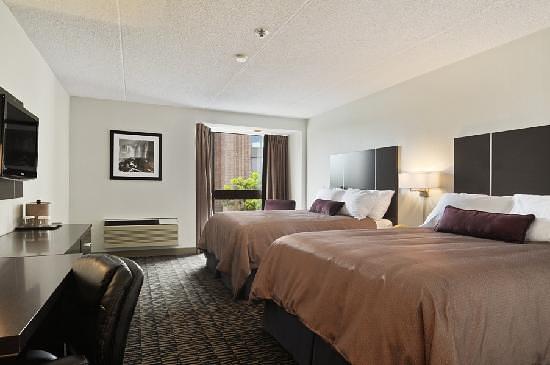 Ramada Plaza by Wyndham Niagara Falls