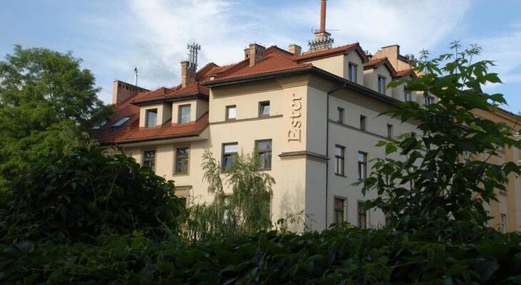 Hotel Ester